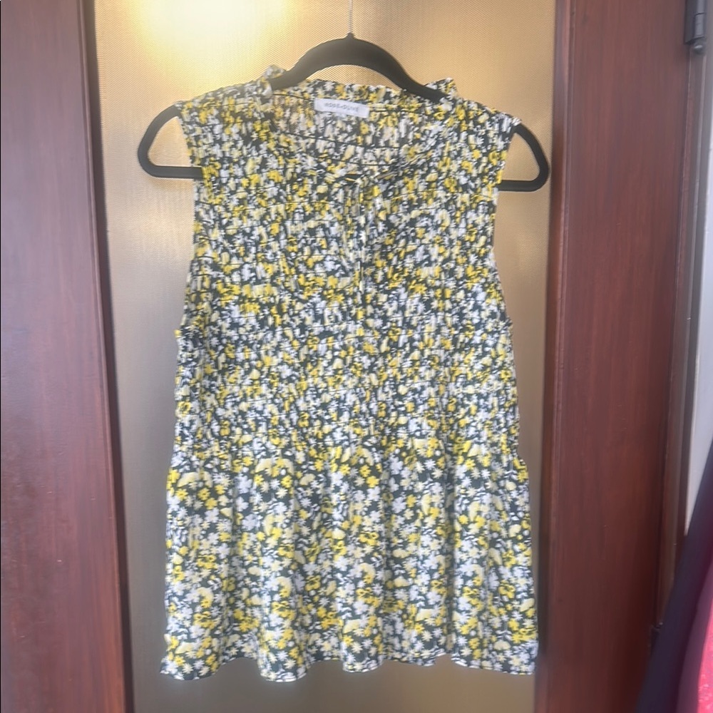 Floral Rose and Olive Sleeveless summer blouse - Yellow/Black/White
